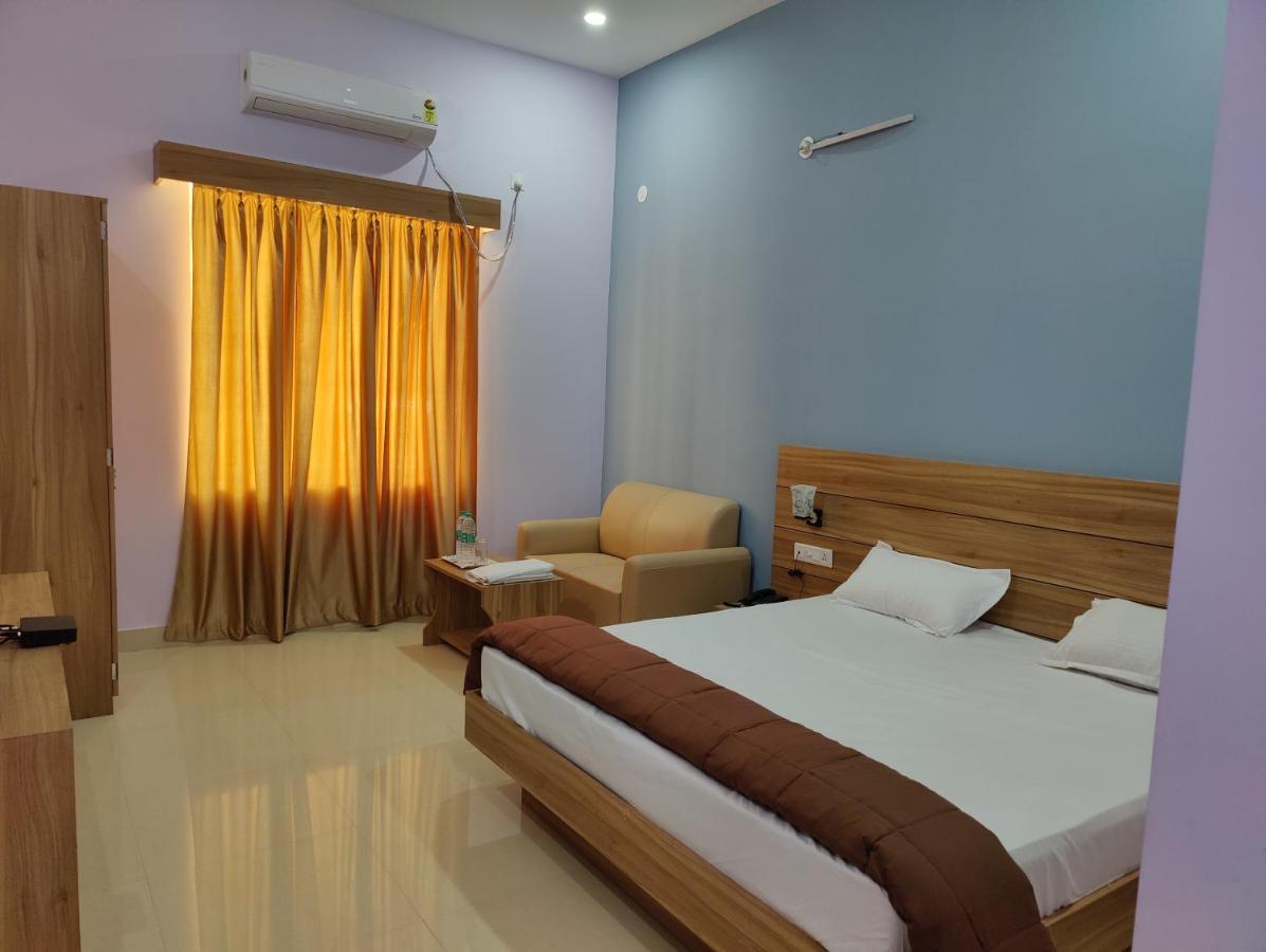 Hr Garden Hotel เดฟการ์ ภายนอก รูปภาพ